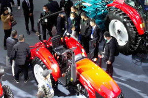 智造未来：中国一拖以智慧农业助力万家粮足