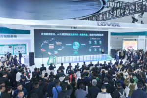 重塑智慧农业新未来 | 潍柴雷沃发布中国首个智慧农业AI大模型